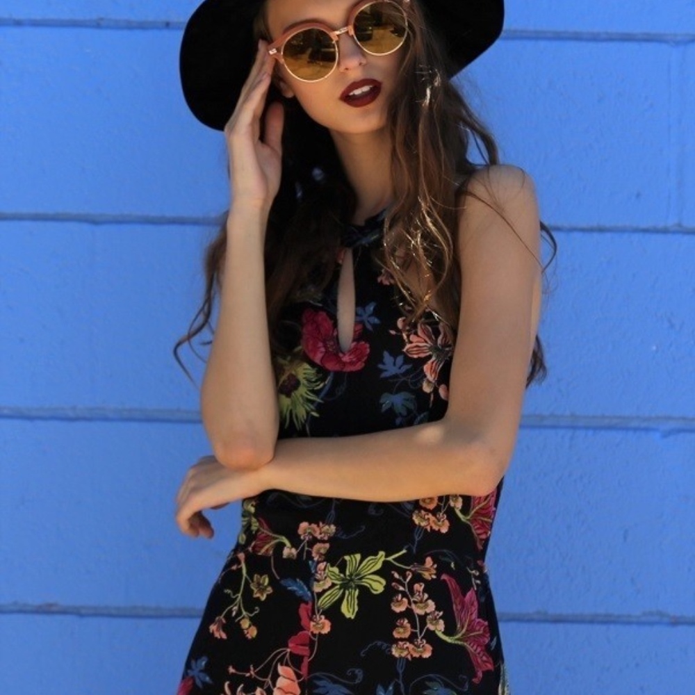 Floral Keyhole Mock Neck Maxi Dress IRREGULAR - Picture 2 of 7